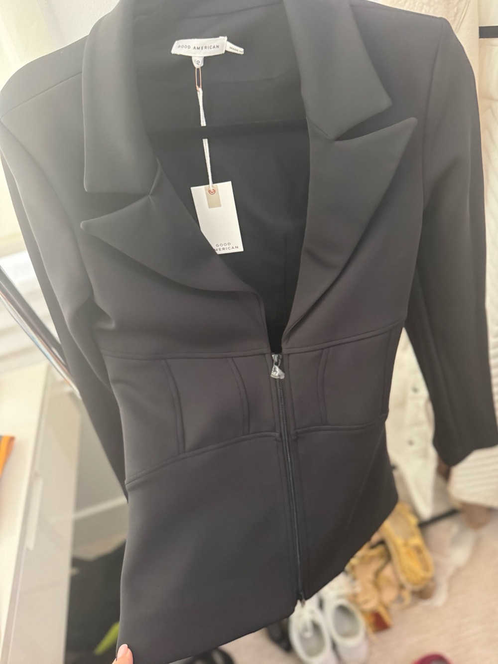 Good American Black Zip-Front Tailored Blazer
